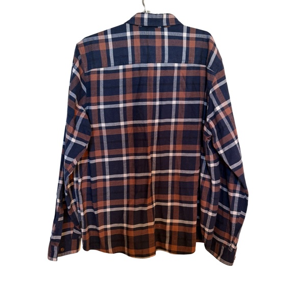 Patagonia Men's Casual Plaid, Lightweight Fjord Flannel Shirt, Organic cotton - Picture 3 of 4